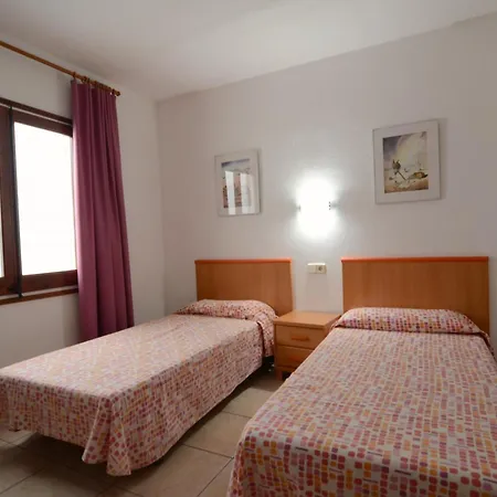 Apartment Nautic 1-4 *